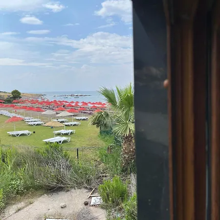 Tiny House Yazlik Ev Mavi Beyaz Icinde * Çeşme